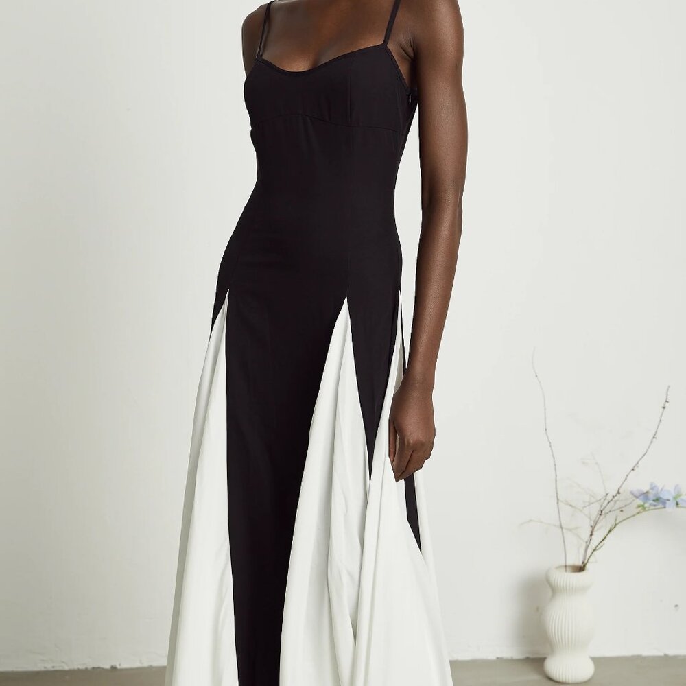 Chic Black and White Wedding Gown